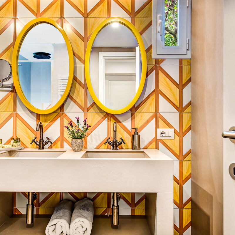 Villa Degli Dei - Amazing Waterfront Villa By Gocce