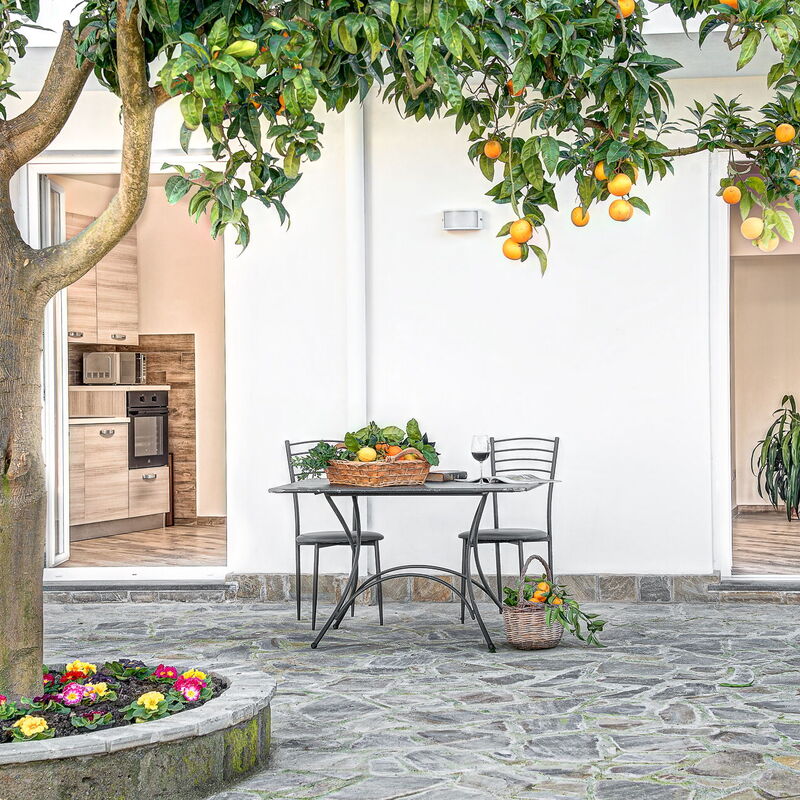 The Orange Country Home