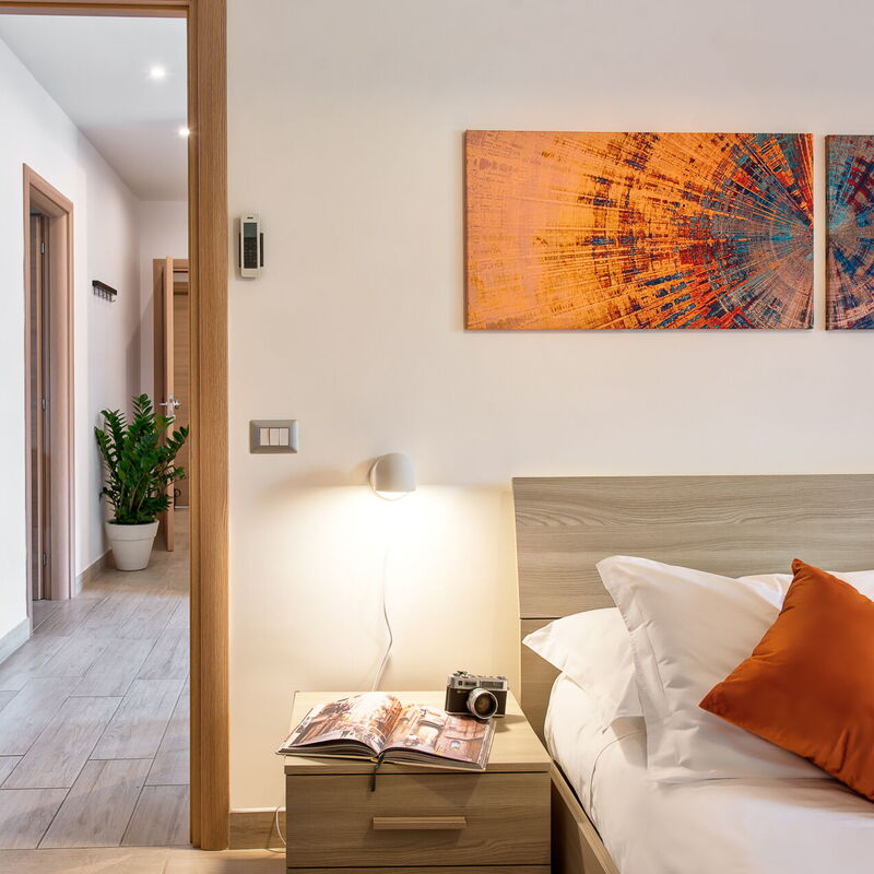 El Royale Suites Sorrento - Orange