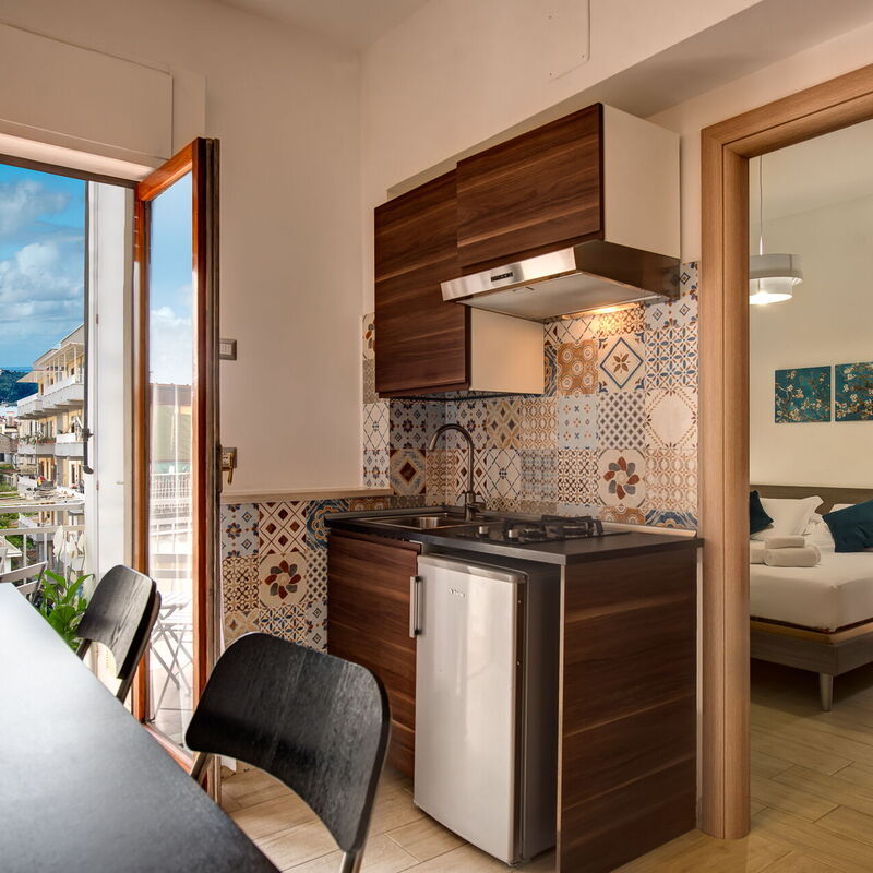 El Royale Suites Sorrento - Orange