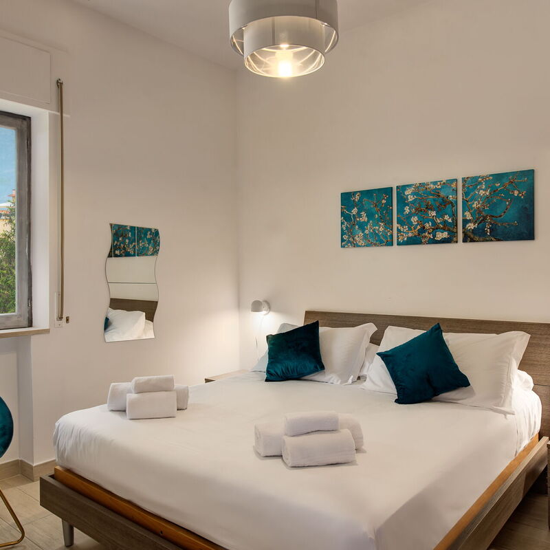 El Royale Suites Sorrento - Orange