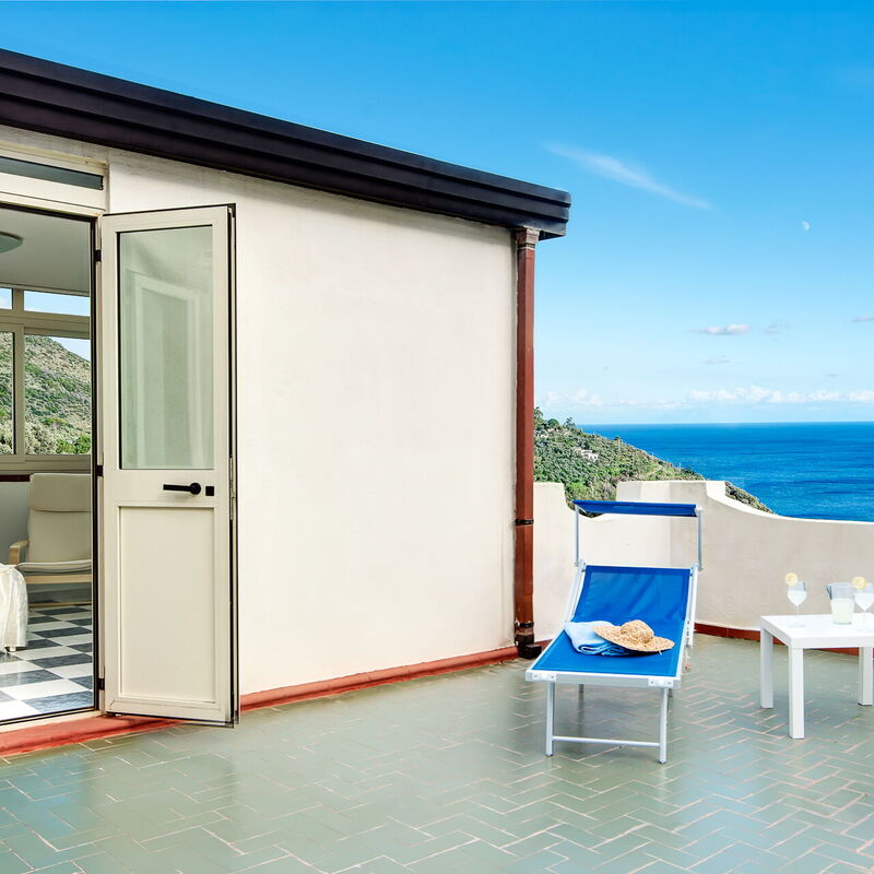 Casa Maradona - Surrounded By Blue Waters And Olive Groves