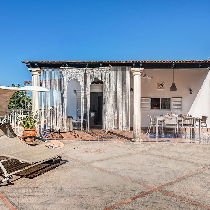 Villa Demetra Capri - Pool And Relaxation