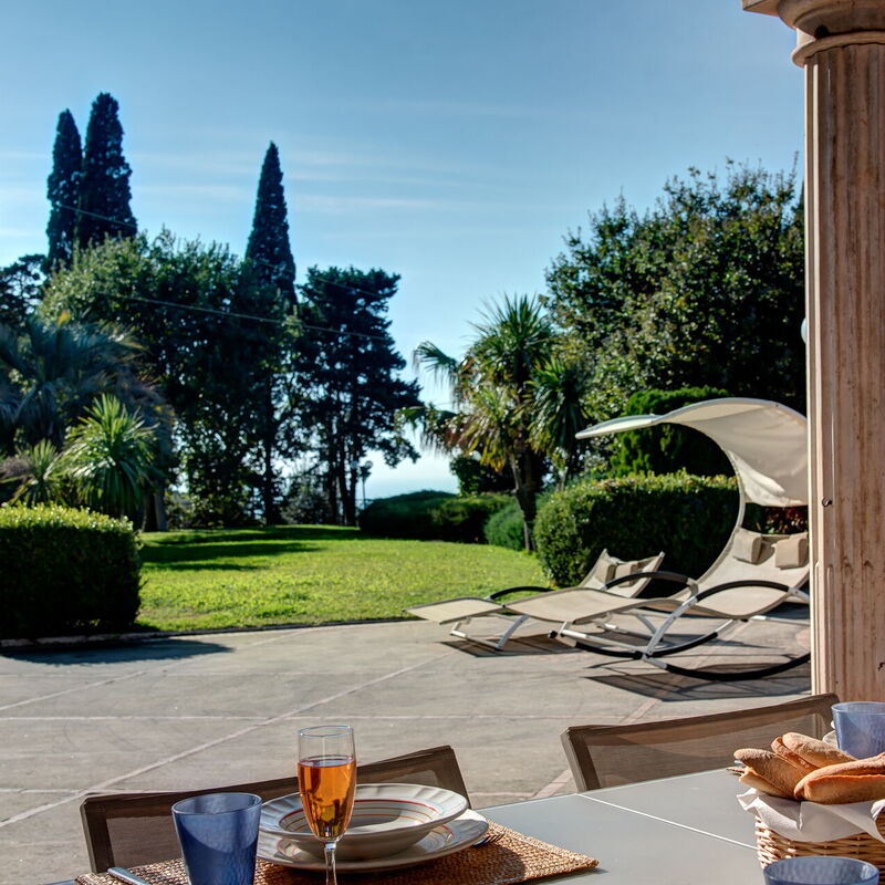 Villa Demetra Capri - Pool And Relaxation