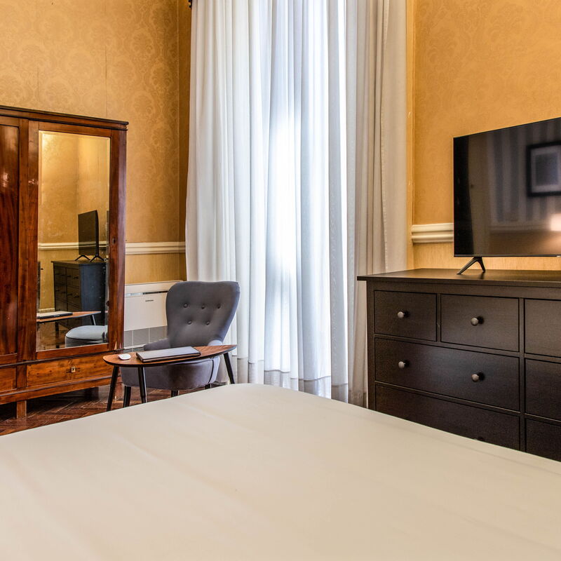 Royal Arthouse Apartment- Luxury Suite Naples