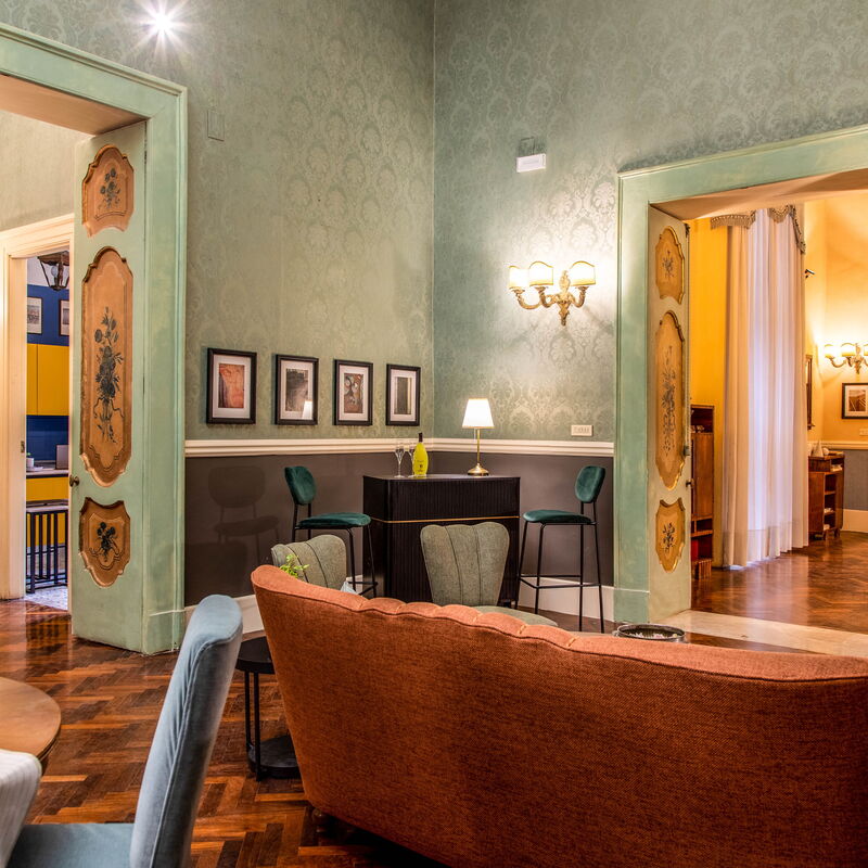 Royal Arthouse Apartment- Luxury Suite Naples