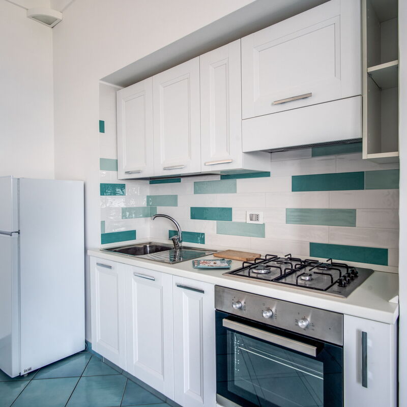 Emerald Flat – Quaint Studio, Sea Views