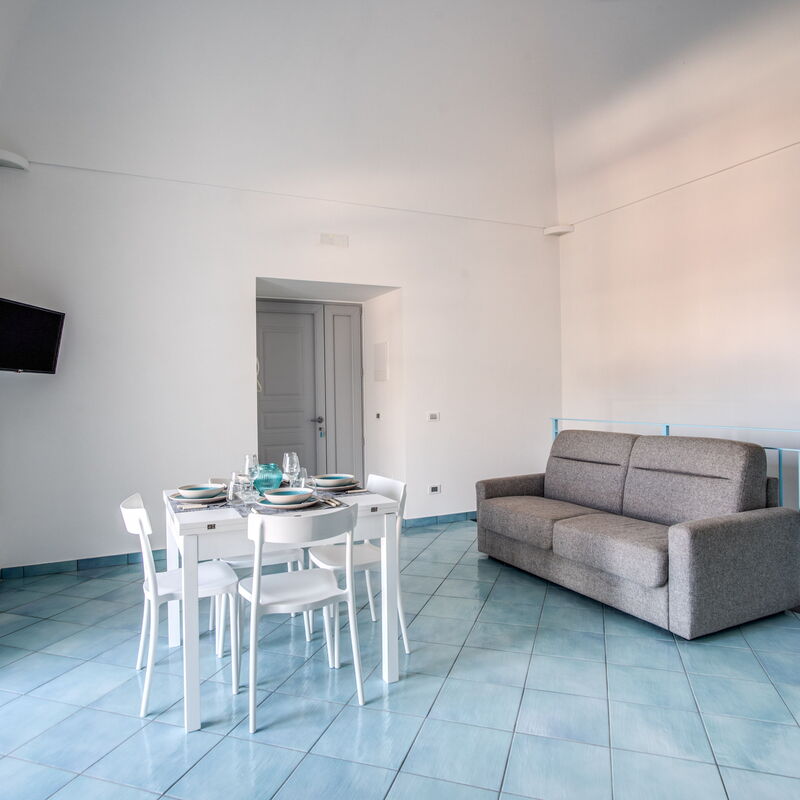 Emerald Flat – Quaint Studio, Sea Views