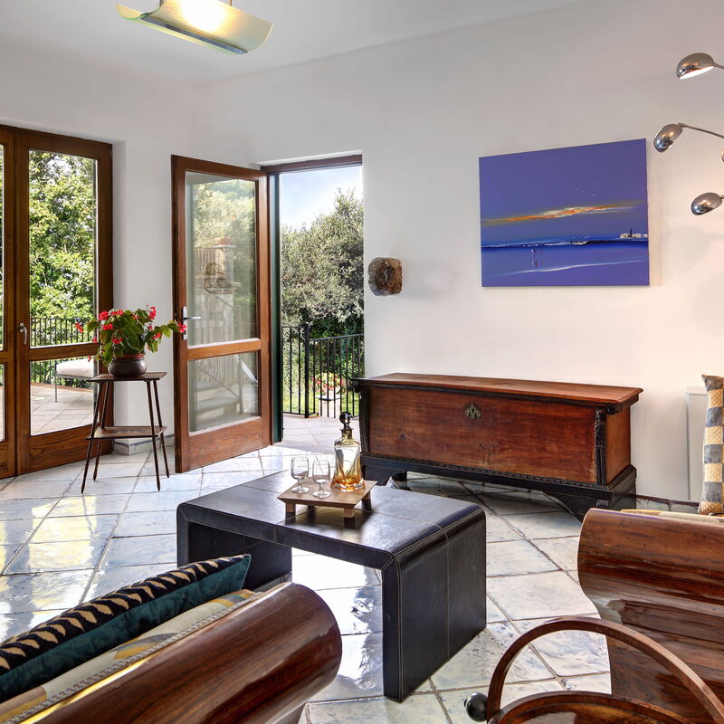 Villa Vesuvio Winter Retreat